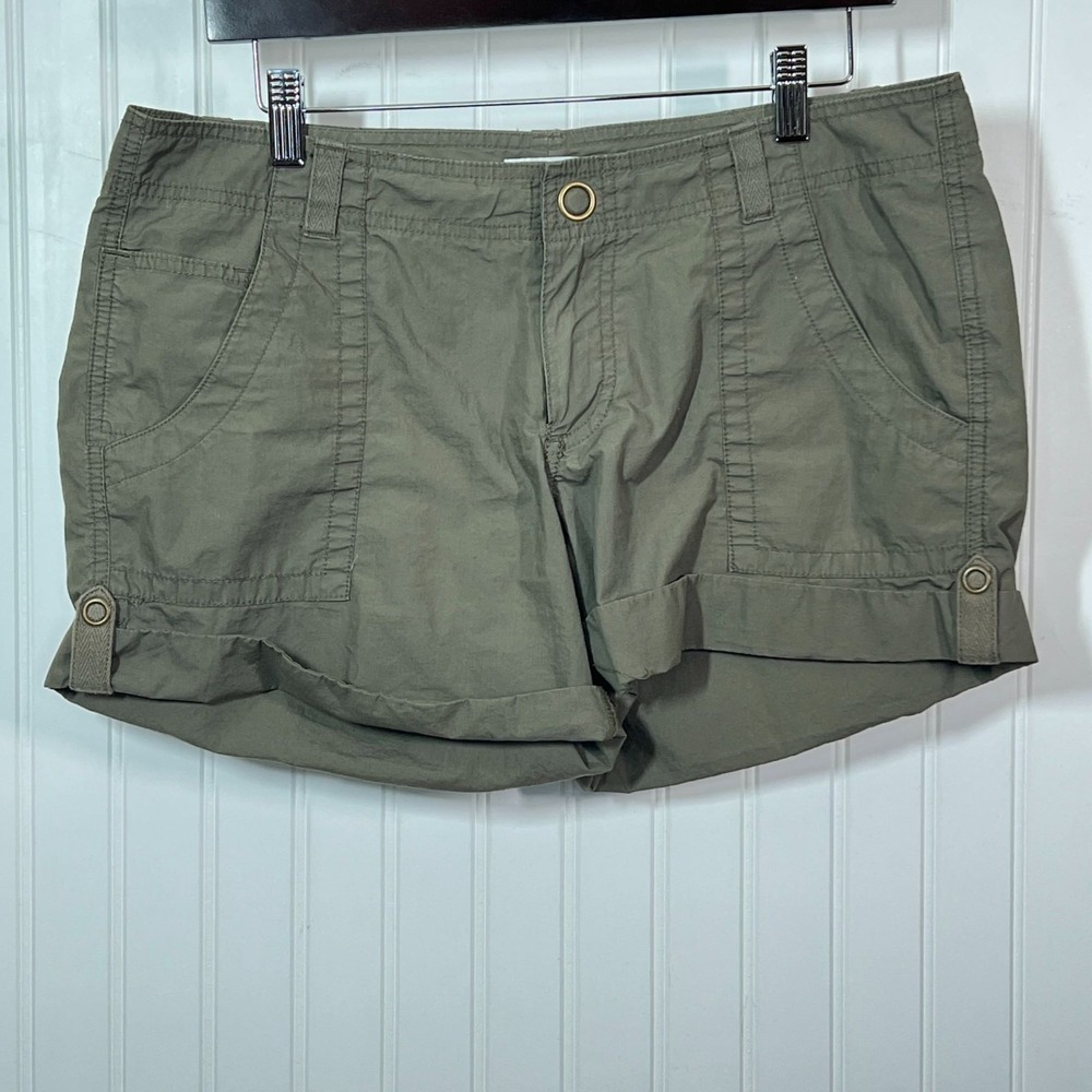 Gap Beachy Green Mid Rise Chino Cargo Shorts 100% Cotton Hiking Festival Casual